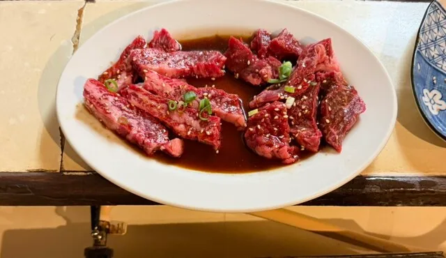 양념에 살짝 절인 갈비