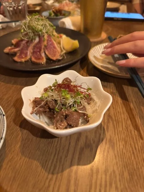 오지산토 니혼슈 음식