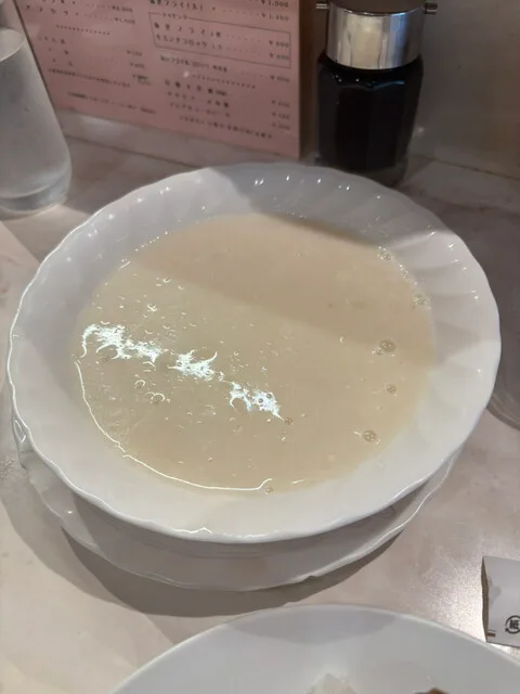 뉴 톤스케 음식