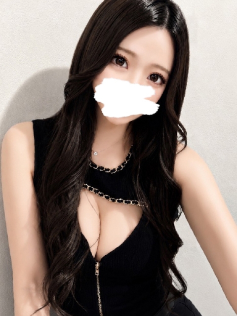 AEO 月 프로필 사진